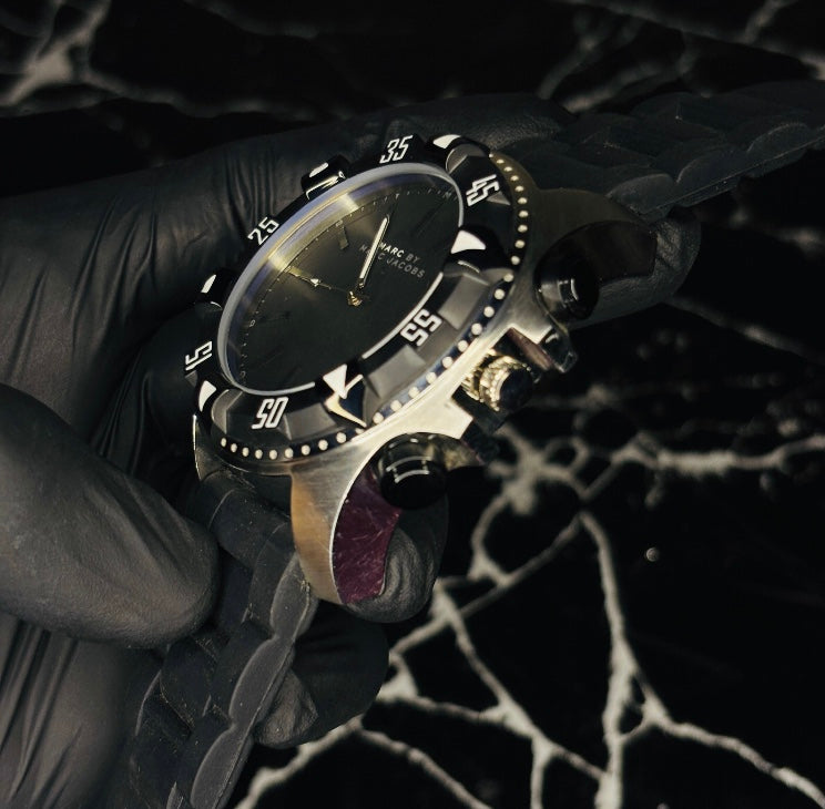Marc Jacobs Dial Luxurious Steel Watch
