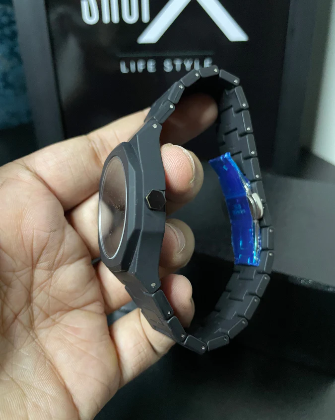 Arabic Aura Watch